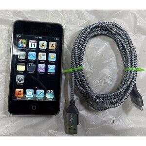 Apple iPod Touch 2ND Generation Black  8GB MC086LL